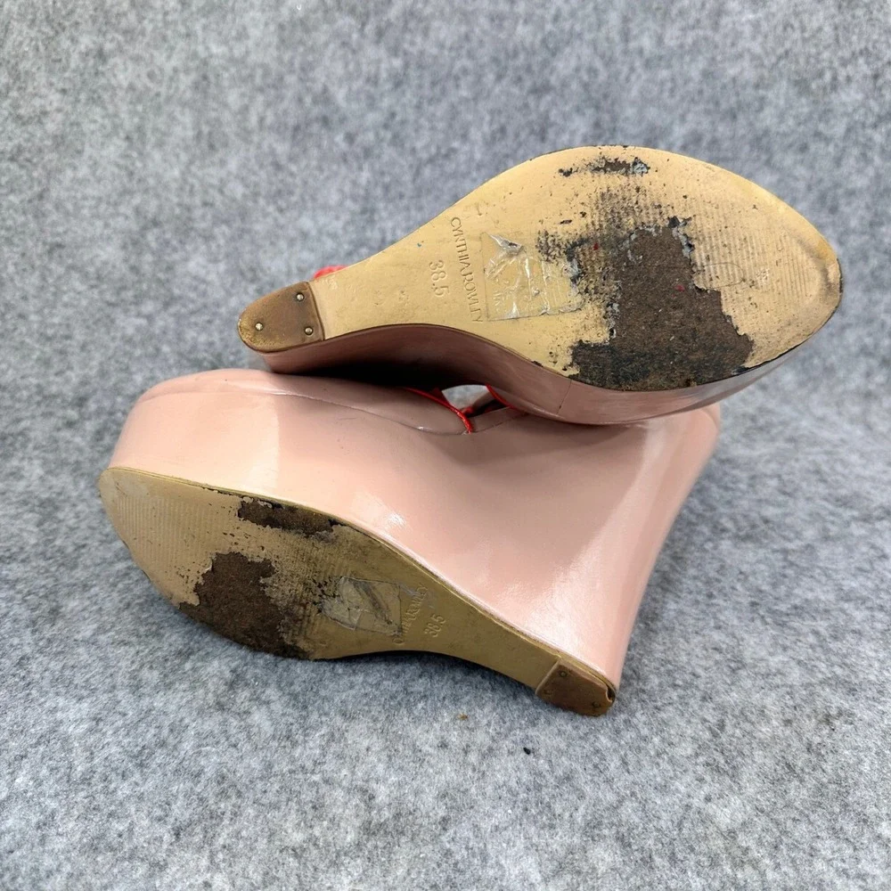 Cynthia Rowley Nude Patent Leather Neon Orange Piping Wedge Mary Jane Pumps 38.5